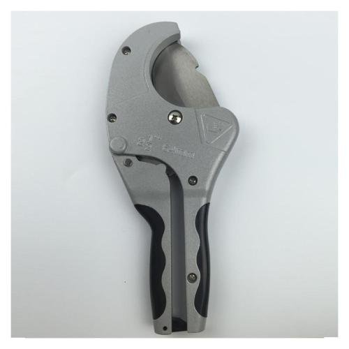 ppr管老是剪不平！有沒有什么技巧或注意事項？