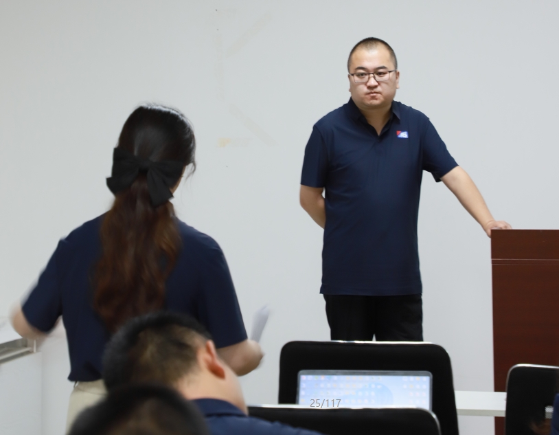 逆勢(shì)破局，聚力前行！龍勝管2025上半年度營(yíng)銷(xiāo)會(huì)議圓滿落幕！